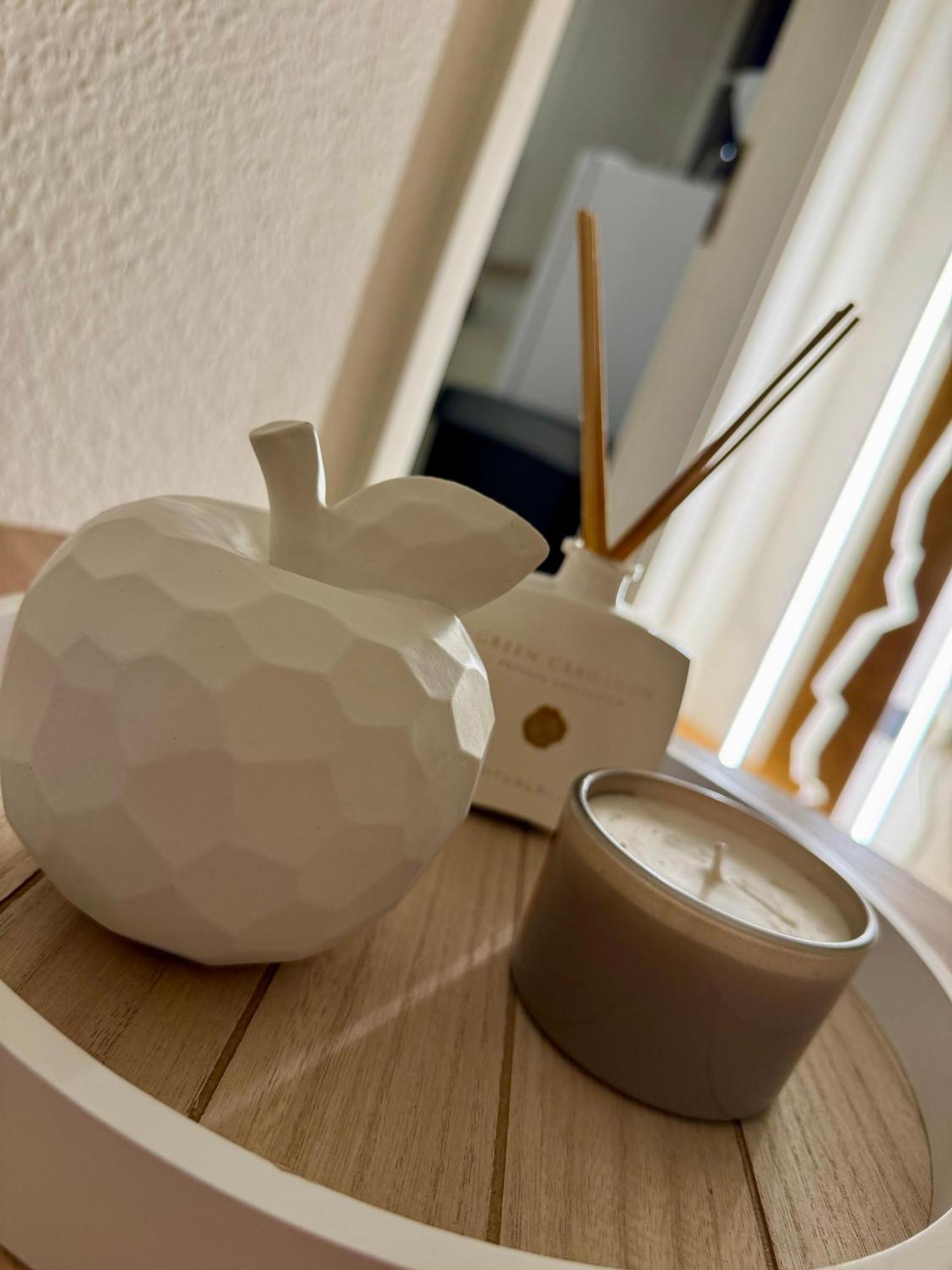 Ferienwohnung Schildblick Modernes Apartment Direkt In Der Altstadt Von Erfurt Nahe Der Kraemerbruecke - Beste Innenstadtlage エクステリア 写真